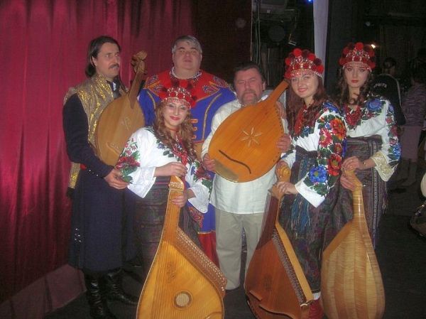 Група музикантів-ентузіастів. Київ, 2011 рік